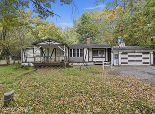 117 Buckhill Rd, Albrightsville, PA 18210