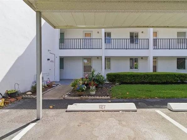 2060 Marilyn St, Clearwater, FL