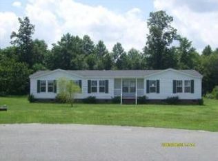 409 Sweeten Branch Dr, Pikeville, NC 27863