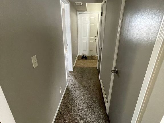 5th image of 630 N 9th St APT 10