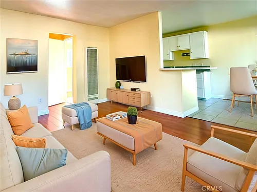 414 Mariposa Ave #B Photo 1