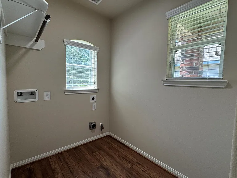 15126 Winter Meadow Ct — Photo 19