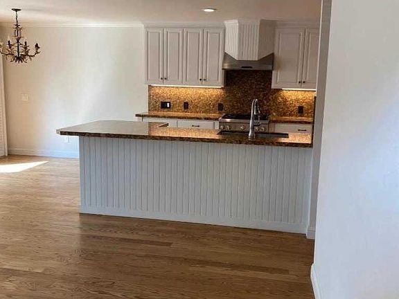 4th image of 114 Dardanelli Ln APT 50