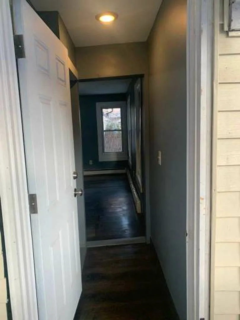 421 Logan Street — Photo 3