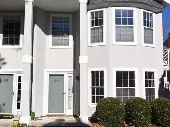 501 Seahorse Run, Chesapeake, VA 23320