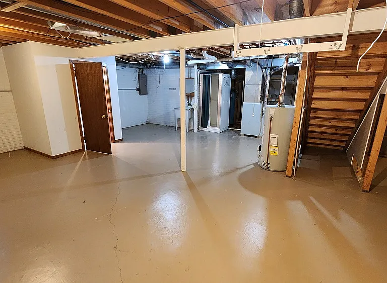 3 bedroom Ranch — Photo 22