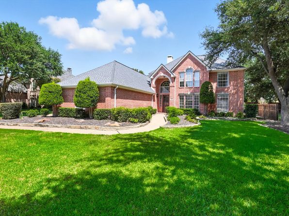 335 Highland Oaks Cir