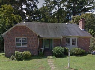 905 Howard Pl, Suffolk, VA 23434