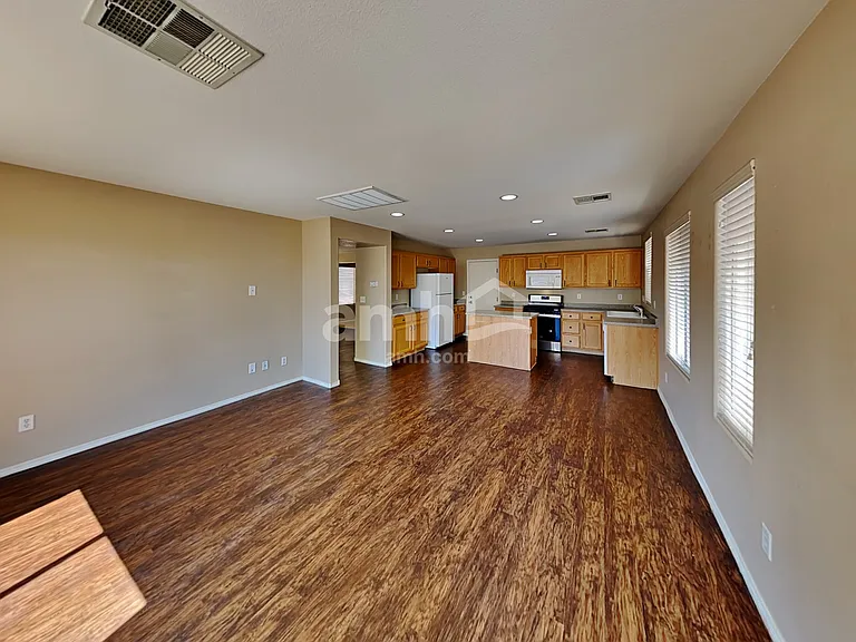 10357 Cherokee Corner Ave — Photo 6