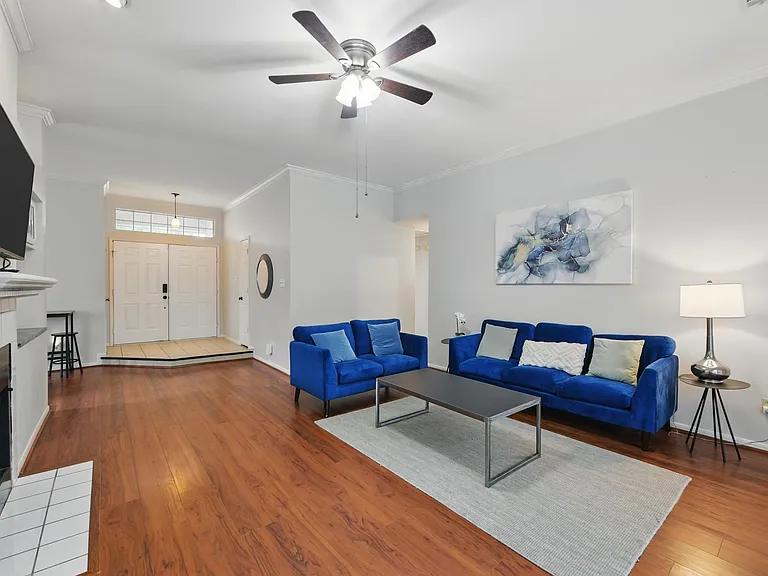 2432 Covington Dr — Photo 45