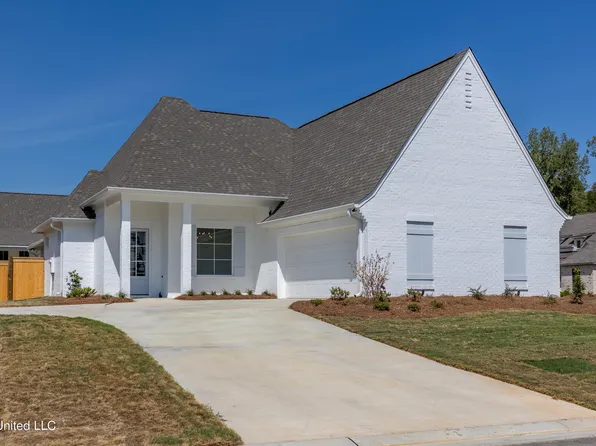 1000 Paddle Ln, Brandon, MS 39047