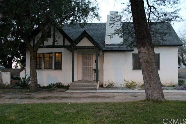 2nd image of 8374 Mango Ave