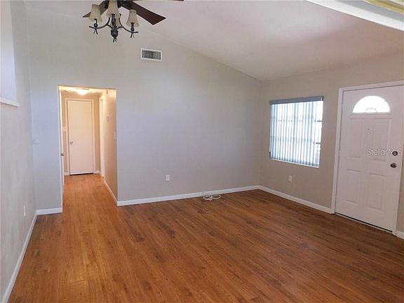 2nd image of 2606 Cyprus Dr