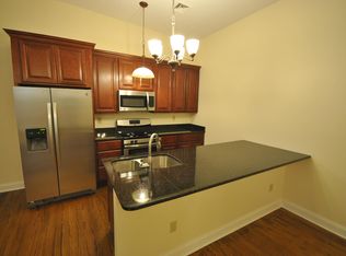 337 Main St #2R, Poughkeepsie, NY 12601