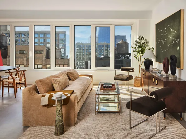 339 West 38th Street image 1 of 8