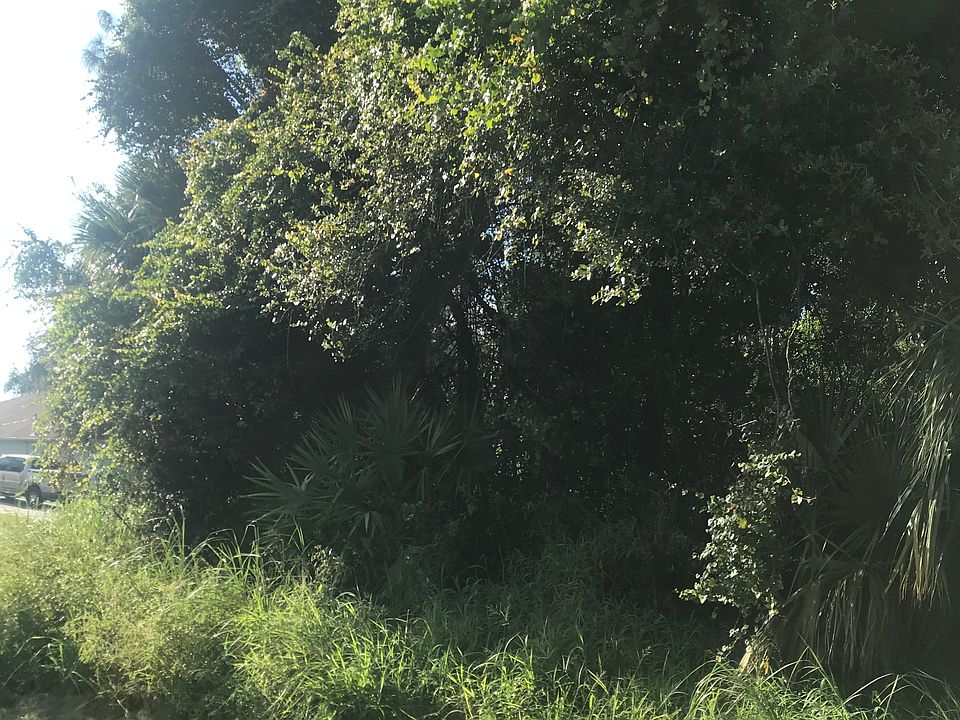 1st image of 1975 SW Gold Ln