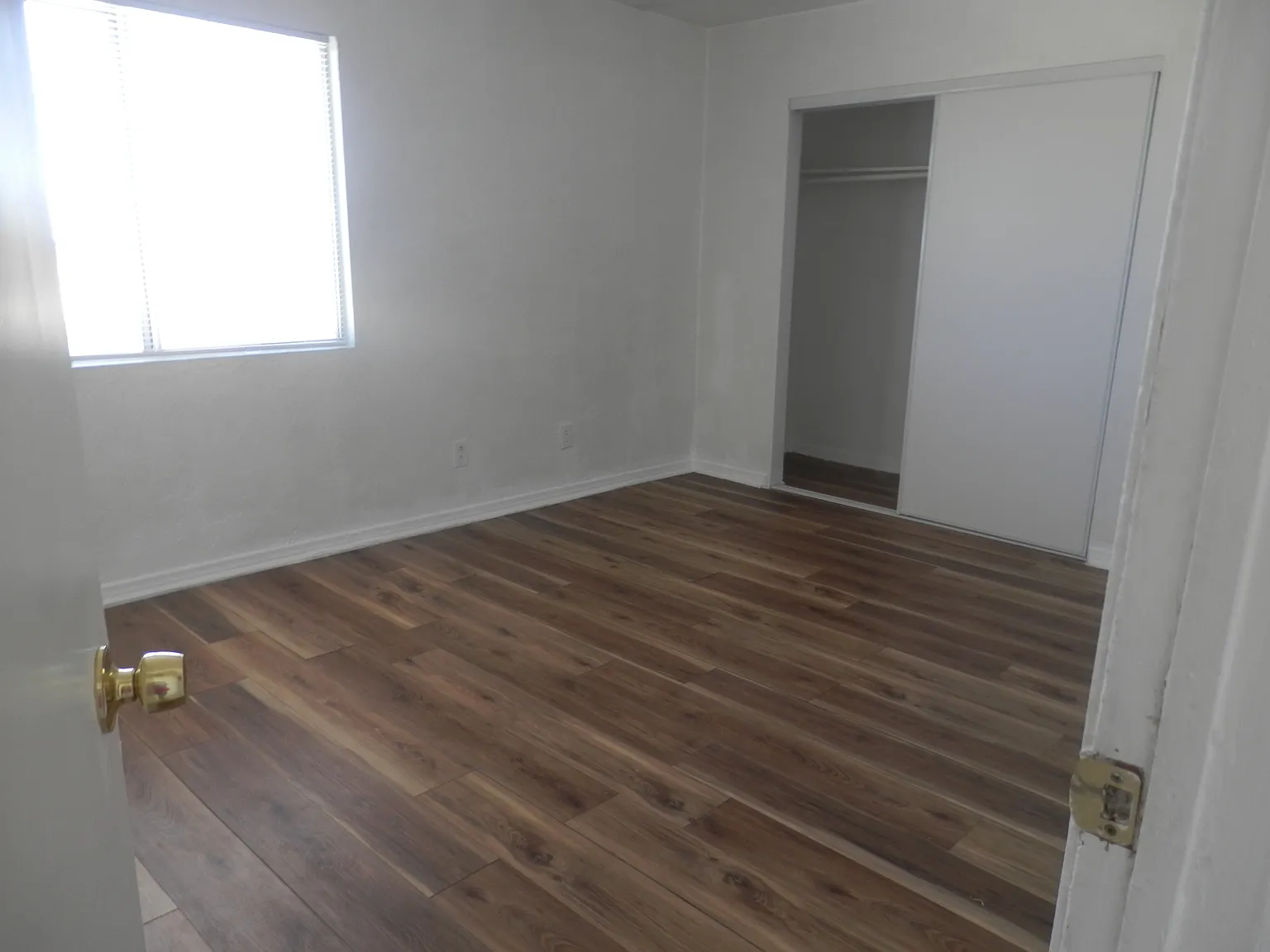 3 bed, 1200 sqft, $2,600 — Photo 4