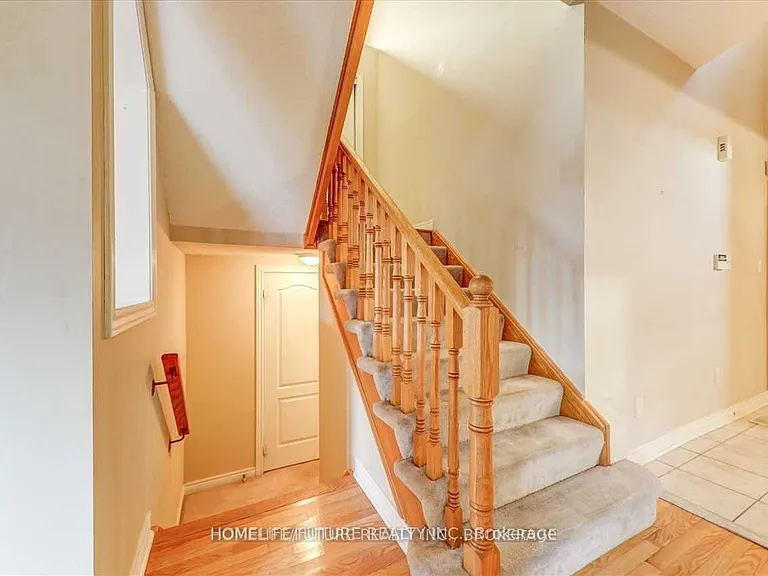 20 Kenilworth Cres — Photo 19