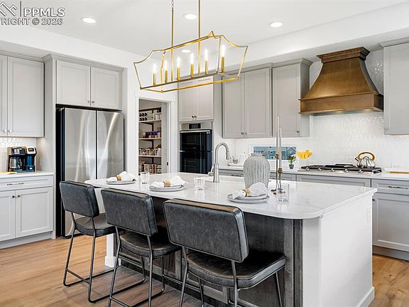 7th image of this home
