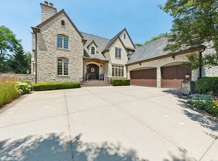 28520 N Seminole Ct, Mundelein, IL