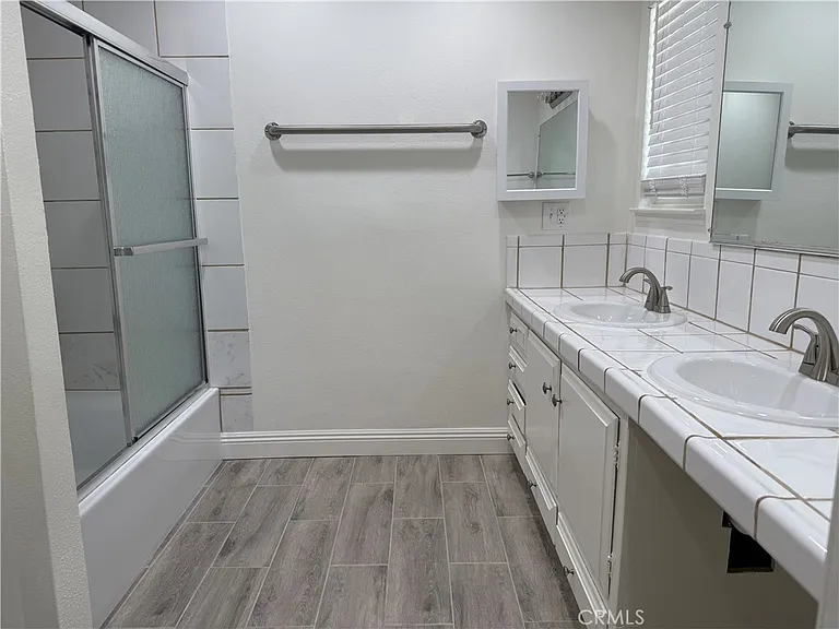 45303 Lorimer Ave — Photo 10