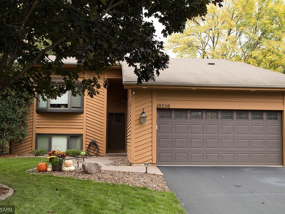 1st image of 10250 Buckingham Dr