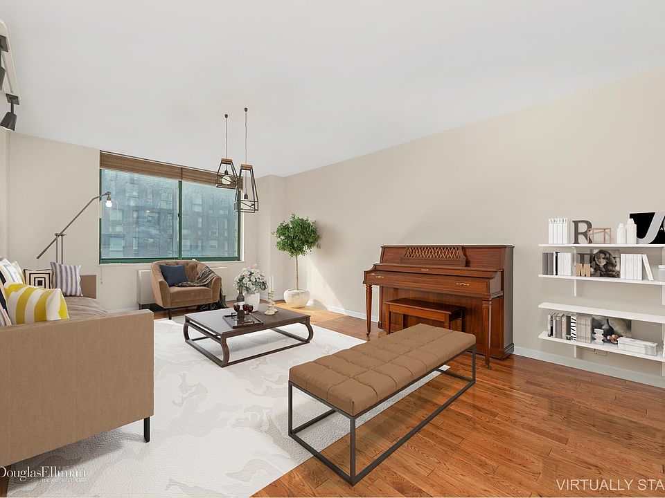 1st image of 275 Greenwich St APT 8D