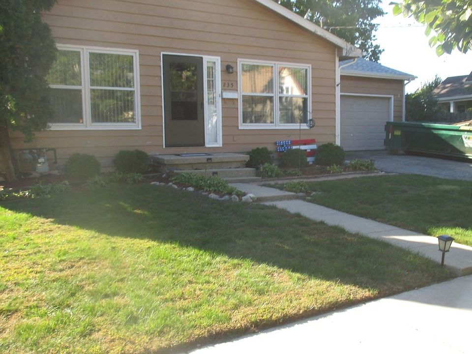 1st image of 235 N Grove St