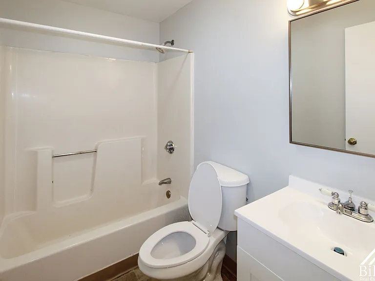859 Pine Street — Photo 63
