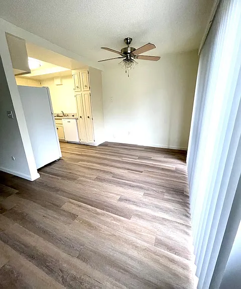 The Foothills Apartments — Photo 25