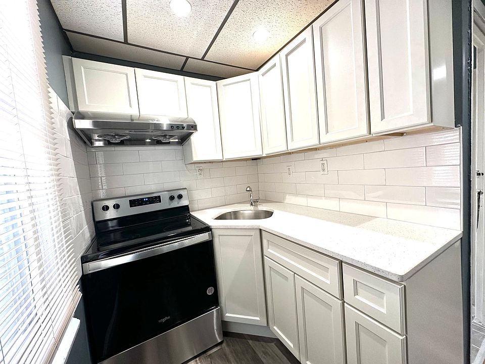 1st image of 1939 S 19th St #1F