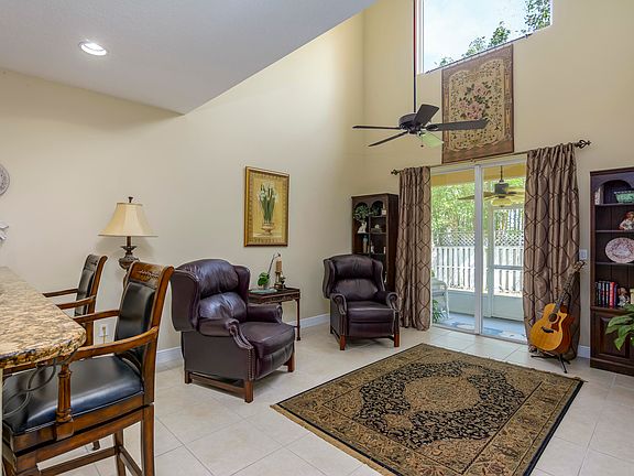 3rd image of 1291 Etruscan Way #115