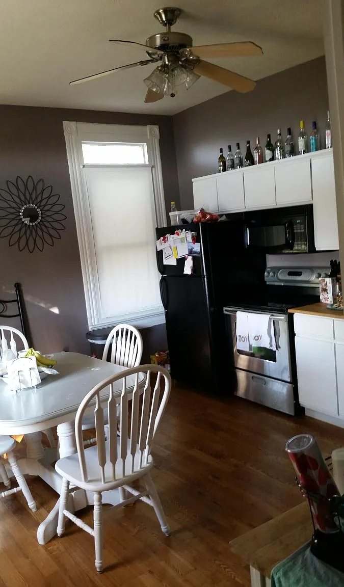 3 bed, 2000 sqft, $2,100 — Photo 4