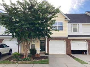 645 Rock Lake Gln, Fort Mill, SC 29715