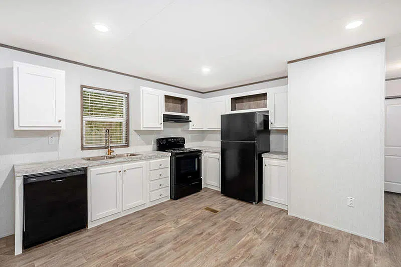 3 bed, 2.0 bath, 1056 sqft, $1,499 — Photo 3
