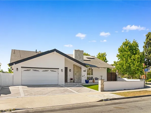 22821 Costa Bella Dr, Lake Forest, CA 92630