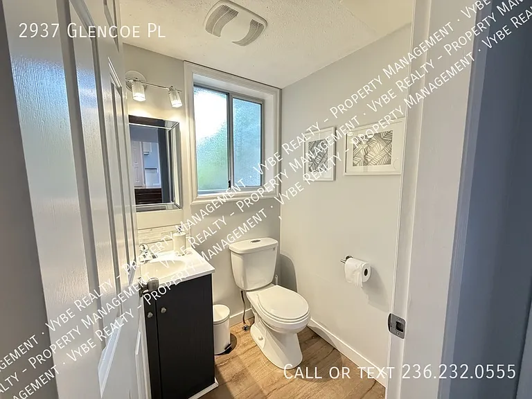 2937 Glencoe Pl — Photo 14