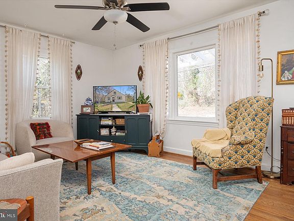 5th image of 8501 Garland Ave