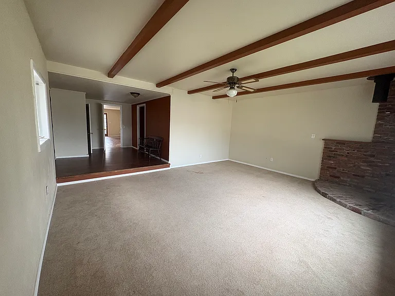 1415 Hollins Ave — Photo 11