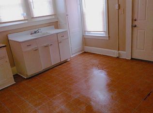 302 W Southern Ave, Springfield, OH 45506