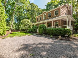 159 Roses Grove Rd, Southampton, NY 11968