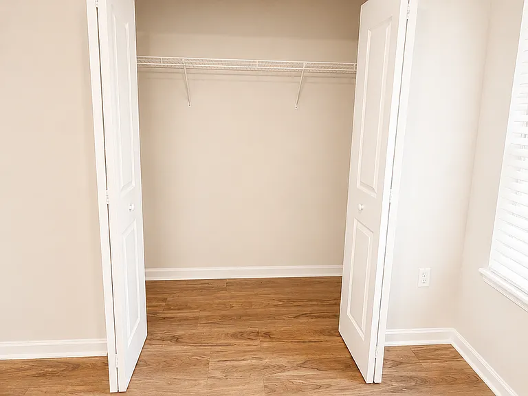 8233 Rachel Ln — Photo 16