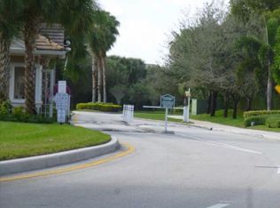 188 Berenger Walk, Royal Palm Beach, FL 33414