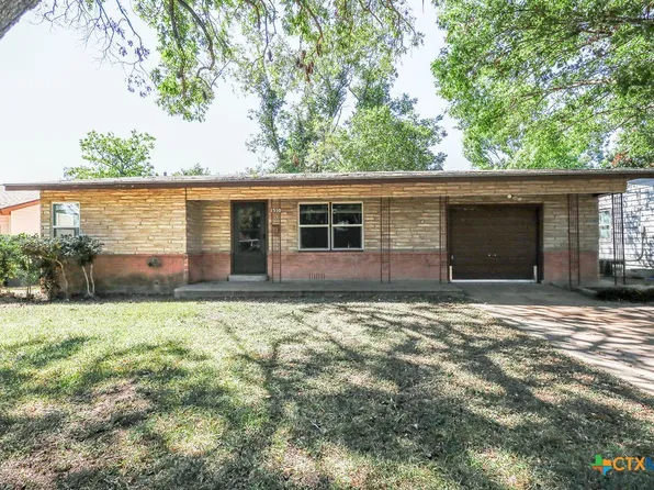1510 S 47th St, Temple, TX 76504