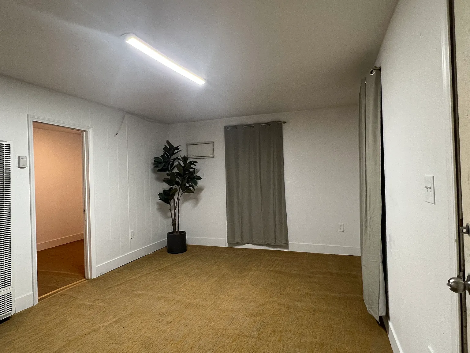 1 bed, $1,100 — Photo 4