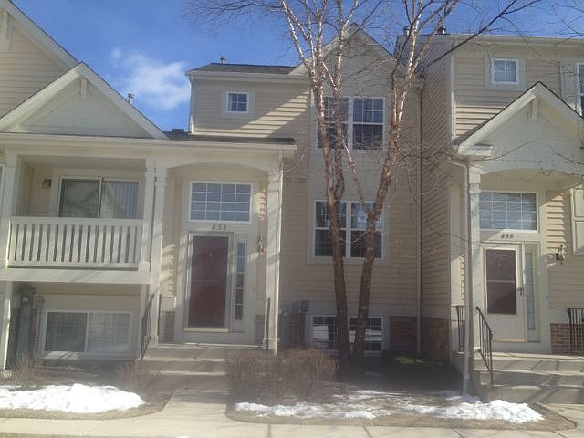 1st image of 853 Essex Cir