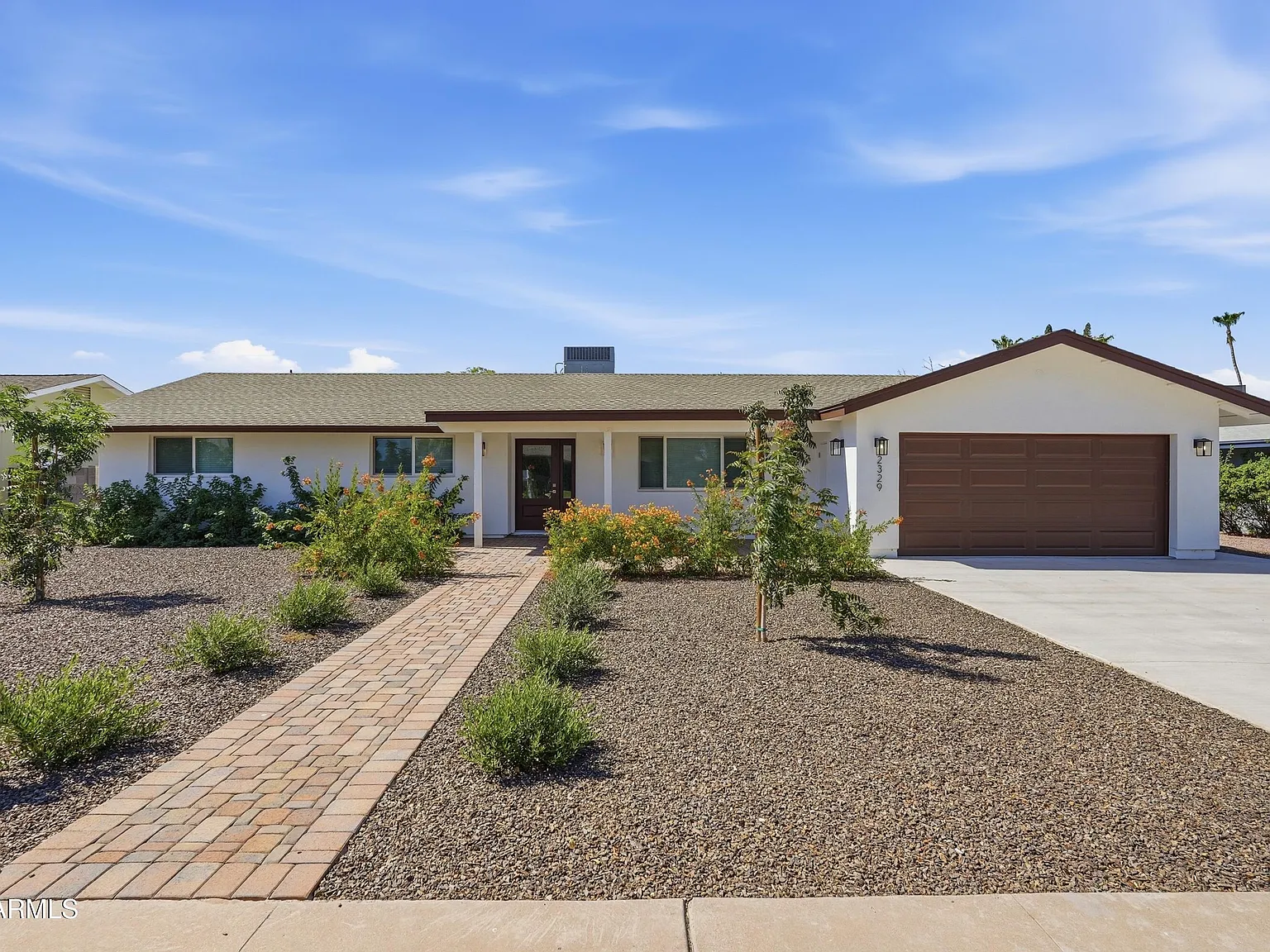 3 bed, 1965 sqft, $2,795 — Photo 2