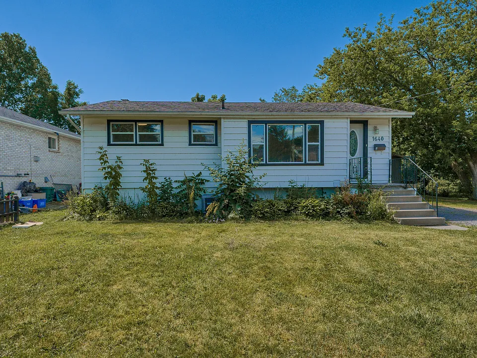 1640 Mary St #2