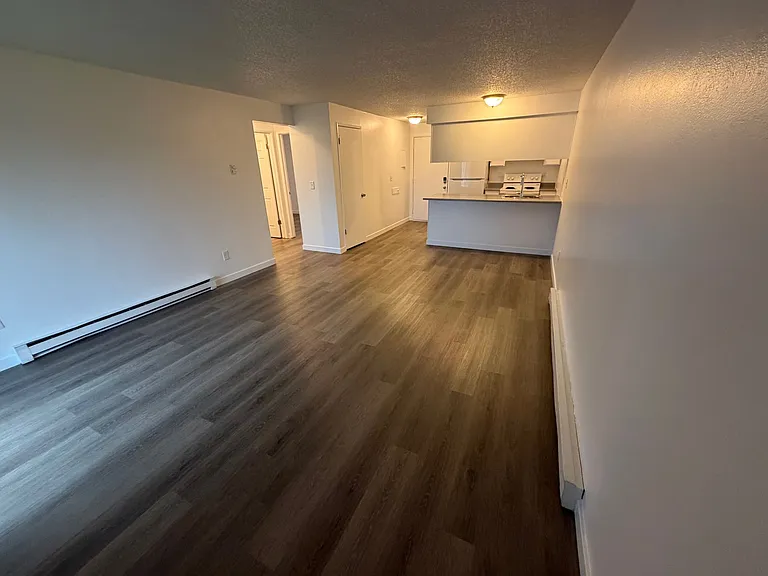 Eastern View Terrace Apartments — Photo 3