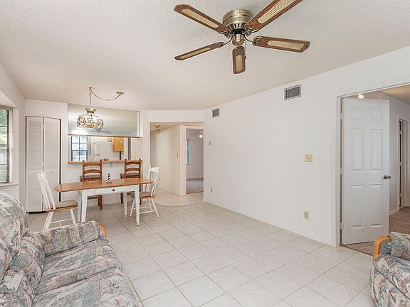 5th image of 1735 Harrison St APT 130